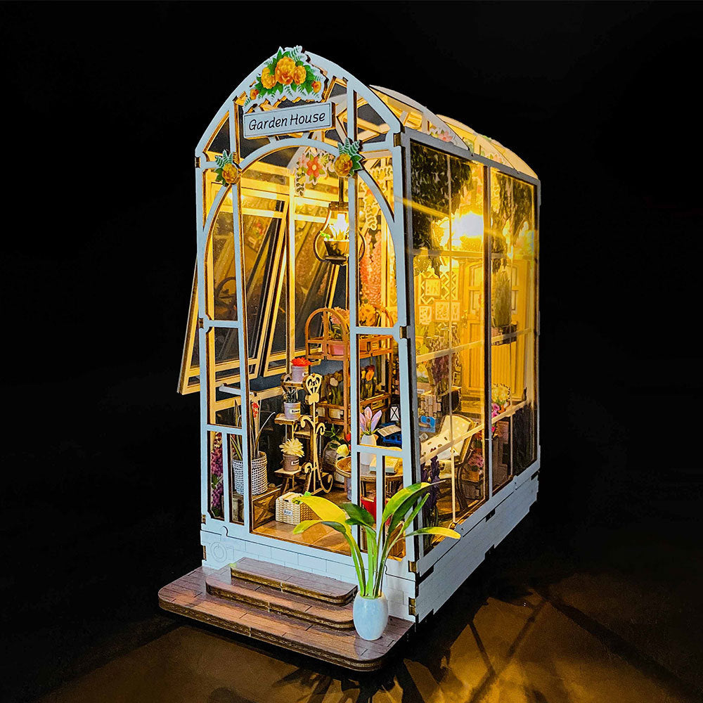 NookCraft™ “Garden House” DIY Book Nook Kit